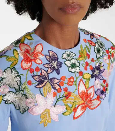 Costarellos Embroidered gown | Thumbnail 2