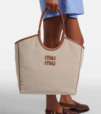 Miu Miu Ivy leather-trimmed canvas shopper | Thumbnail 5