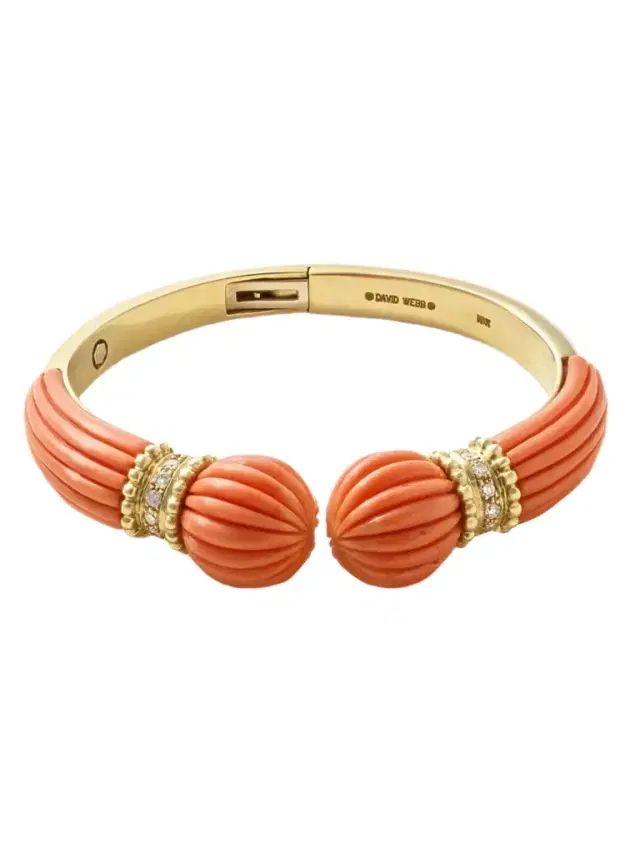 + David Webb Vintage 1980s 18-karat Gold, Coral And Diamond Bracelet