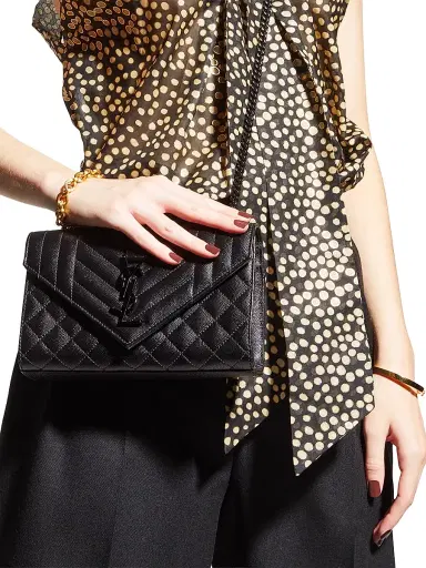 Saint Laurent Women's Envelope Triquilt Matelassé Leather Shoulder Bag - Nero | Thumbnail 2 Saint Laurent Women's Envelope Triquilt Matelassé Leather Shoulder Bag - Nero | Thumbnail 2
