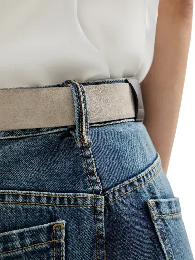 Brunello Cucinelli Women's Authentic Denim Contemporary Loose Jeans | Thumbnail 5 Brunello Cucinelli Women's Authentic Denim Contemporary Loose Jeans | Thumbnail 5