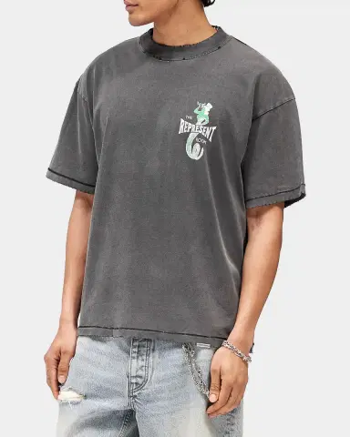 Represent x The Viper Room Men's Viper Room Dice Graphic T-Shirt | Thumbnail 4 Represent x The Viper Room Men's Viper Room Dice Graphic T-Shirt | Thumbnail 4