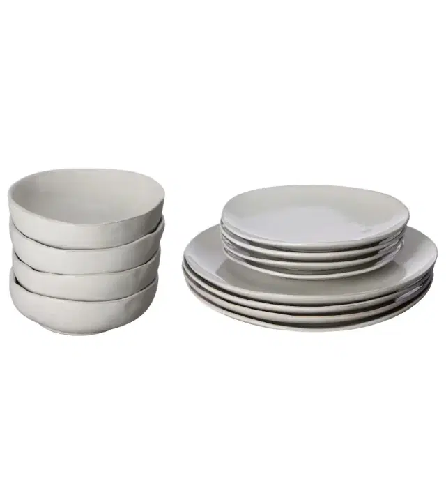 Serax La Mère 12-piece dinner set by Marie Michielssen