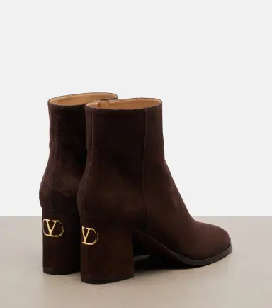 Valentino Garavani Fawcette VLogo suede ankle boots | Thumbnail 2 Valentino Garavani Fawcette VLogo suede ankle boots | Thumbnail 2