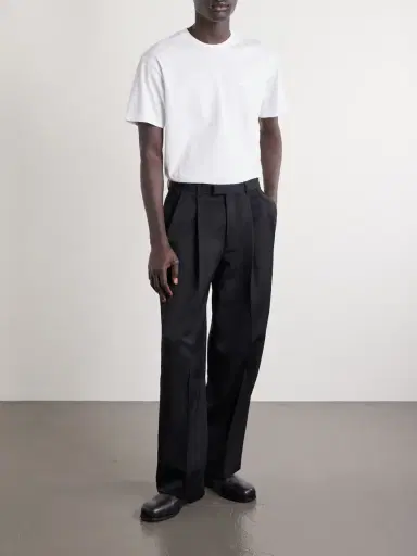 Givenchy Logo-Appliquéd Cotton-Jersey T-Shirt - Men | Thumbnail 2 Givenchy Logo-Appliquéd Cotton-Jersey T-Shirt - Men | Thumbnail 2
