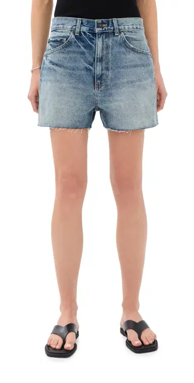 Nili Lotan Cobain Denim Shorts Summer Wash | Thumbnail 1 Nili Lotan Cobain Denim Shorts Summer Wash | Thumbnail 1