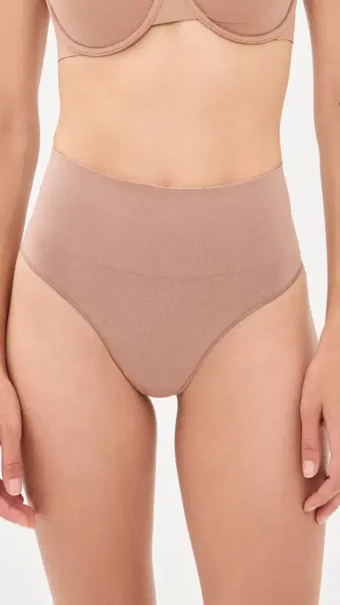 SPANX shape ExtraOrdinary Thong Cafe au ait | Thumbnail 2