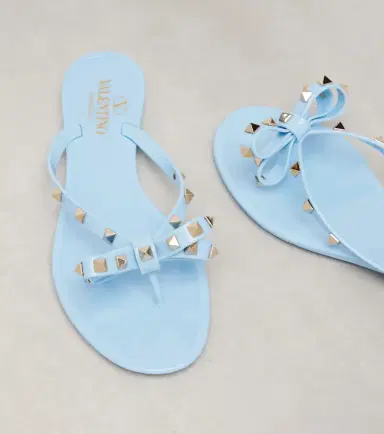 Valentino Garavani Rockstud PVC thong sandals | Thumbnail 2