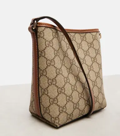 Gucci GG Emblem Small bucket bag | Thumbnail 4