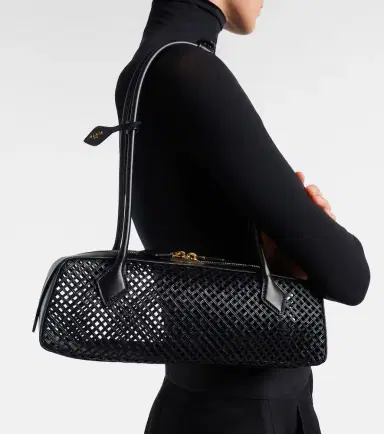 Alaïa Alaïa Le Teckel Medium woven leather shoulder bag | Thumbnail 5
