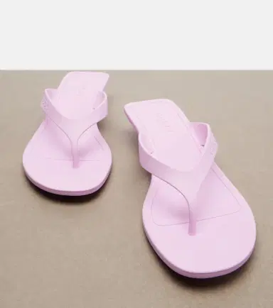 Gucci Vittoria logo thong sandals | Thumbnail 4