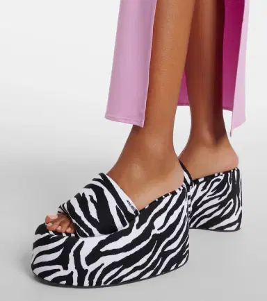 The Attico Mochi zebra-print platform slides | Thumbnail 6 The Attico Mochi zebra-print platform slides | Thumbnail 6