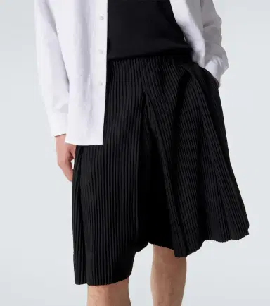 Homme Plissé Issey Miyake Homme Plissé Issey iyake Tailored Pleats 2 Bermuda shorts | Thumbnail 5 Homme Plissé Issey Miyake Homme Plissé Issey iyake Tailored Pleats 2 Bermuda shorts | Thumbnail 5
