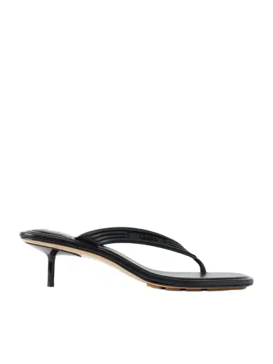 Bottega Veneta Sampieri Thong Leather-trimmed And Rubber Sandals | Thumbnail 1 Bottega Veneta Sampieri Thong Leather-trimmed And Rubber Sandals | Thumbnail 1