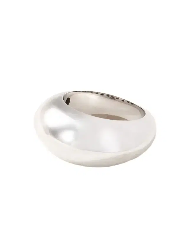 Inflatable 18-karat White Gold Ring