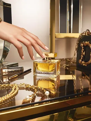 Dolce & Gabbana Women's The One Eau de Parfum 2.5 oz | Thumbnail 5 Dolce & Gabbana Women's The One Eau de Parfum 2.5 oz | Thumbnail 5