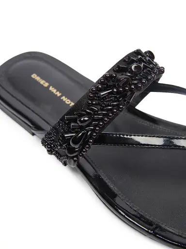 Dries Van Noten Women's Beaded Leather Thong Sandals | Thumbnail 6