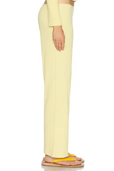 DONNI. The Pointelle Simple Crop Pant | Thumbnail 3
