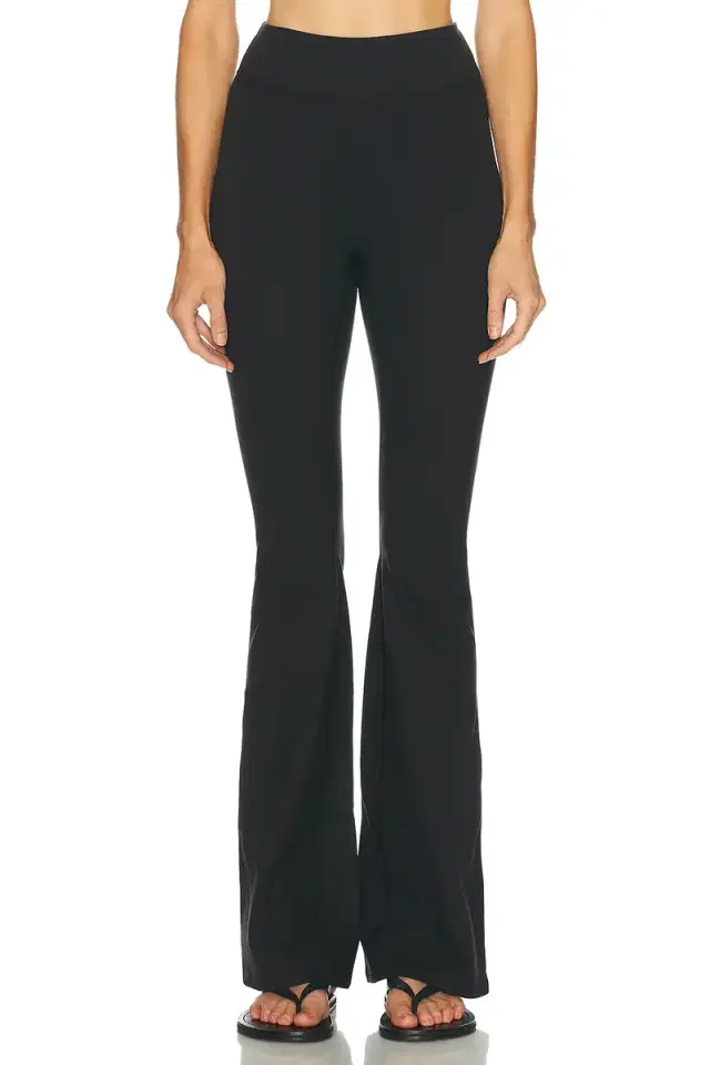 The Leisure Pant