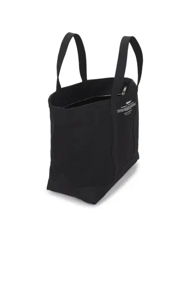 Undercover Tote | Thumbnail 4
