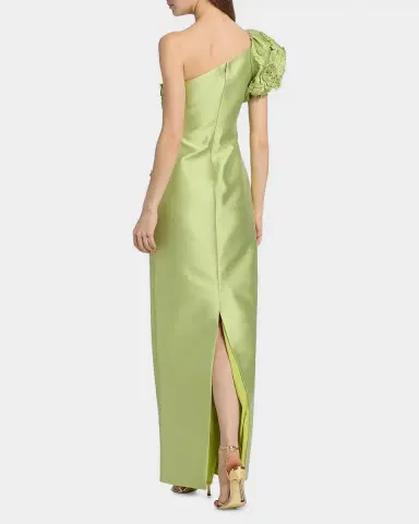 BADGLEY MISCHKA One-Shoulder Pebble Gazar Column Gown | Thumbnail 3