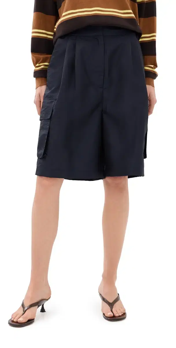 Crispy Nylon Stella Shorts