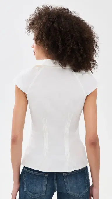 Peachy Den Missy Asymmetric Blouse Porcelain | Thumbnail 3