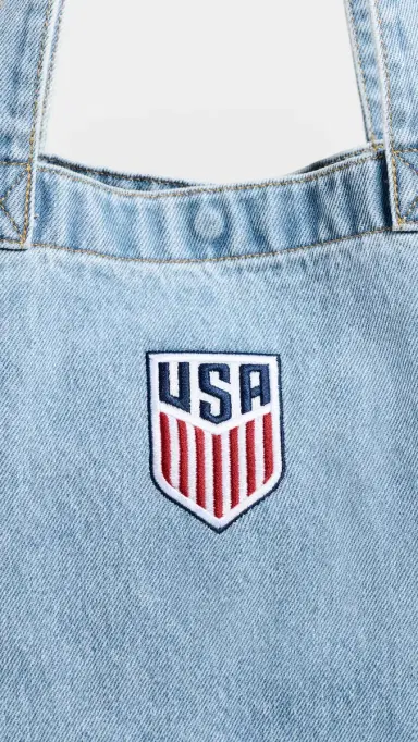 Levi's x USA World Cup Tote Bag | Thumbnail 6
