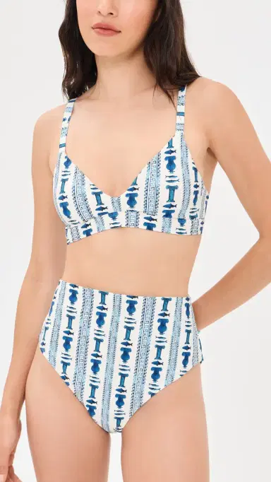 Stylest x Lia Burke ibaire Dreamift Push-Up Bikini Top Greek Stripes | Thumbnail 5 Stylest x Lia Burke ibaire Dreamift Push-Up Bikini Top Greek Stripes | Thumbnail 5