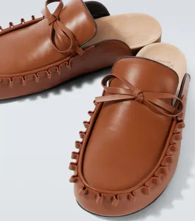 JW Anderson Ruffled leather mules | Thumbnail 4