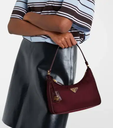 Prada Re-Edition 2005 Re-Nylon shoulder bag | Thumbnail 5 Prada Re-Edition 2005 Re-Nylon shoulder bag | Thumbnail 5