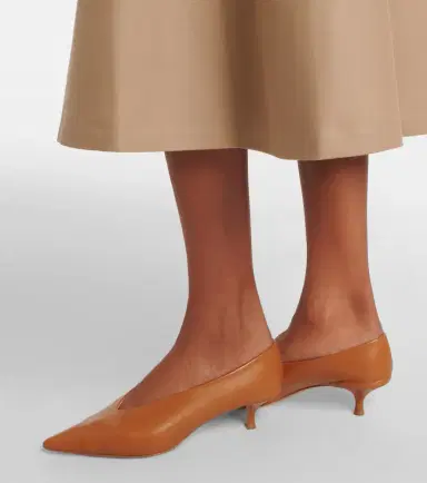 Le Monde Béryl Le Monde Béryl Babouche leather pumps | Thumbnail 5