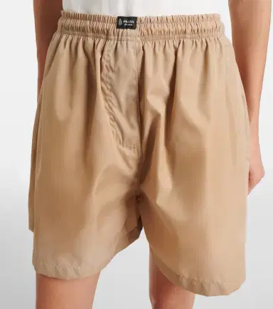 Prada Re-Nylon shorts | Thumbnail 5