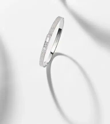 Messika Move Noa 18kt white gold bangle with diamonds | Thumbnail 5