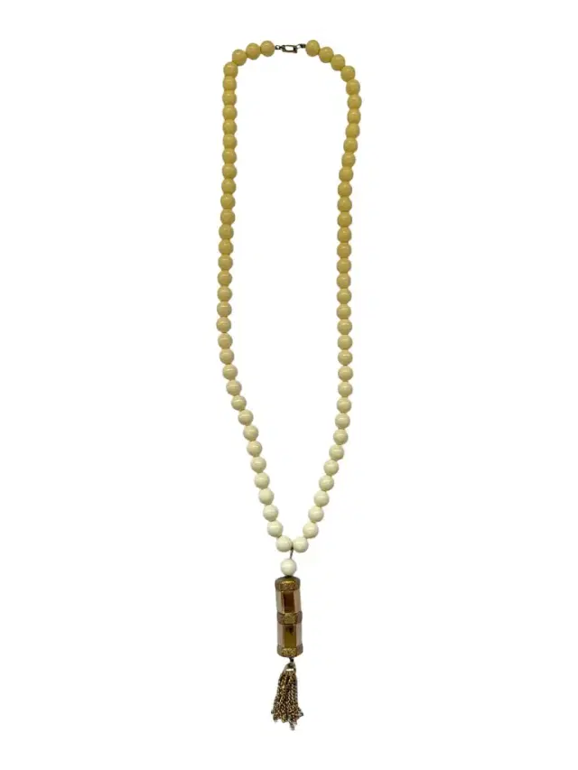 Cream Beaded Necklace