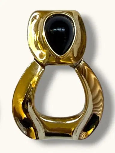 Jen Wonders Studio Givenchy Cabochon Earrings | Thumbnail 4 Jen Wonders Studio Givenchy Cabochon Earrings | Thumbnail 4