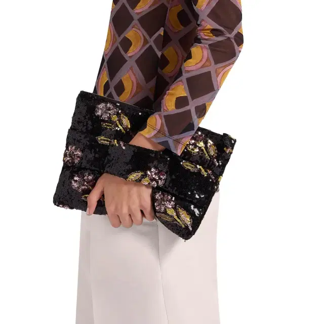 Ruffle Pochette