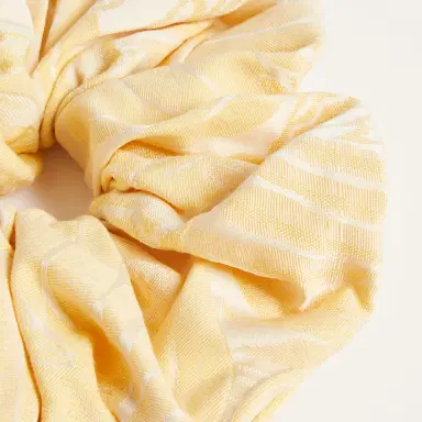 La DoubleJ Giga Scrunchie | Thumbnail 4 La DoubleJ Giga Scrunchie | Thumbnail 4