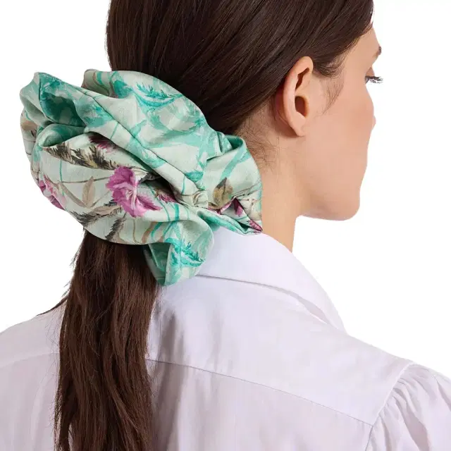 La Double J Giga Scrunchie