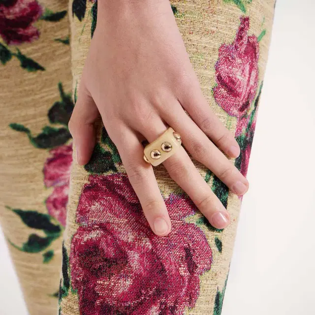 Nefertiti Ring