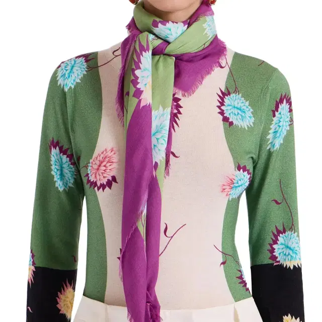 La Double J Light Scarf