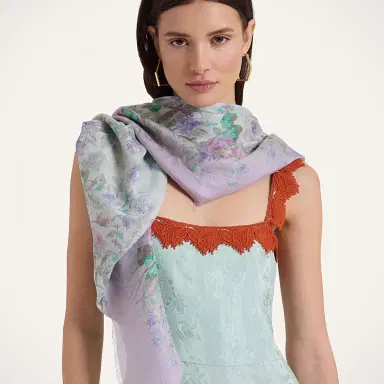 La DoubleJ Light Scarf | Thumbnail 4 La DoubleJ Light Scarf | Thumbnail 4
