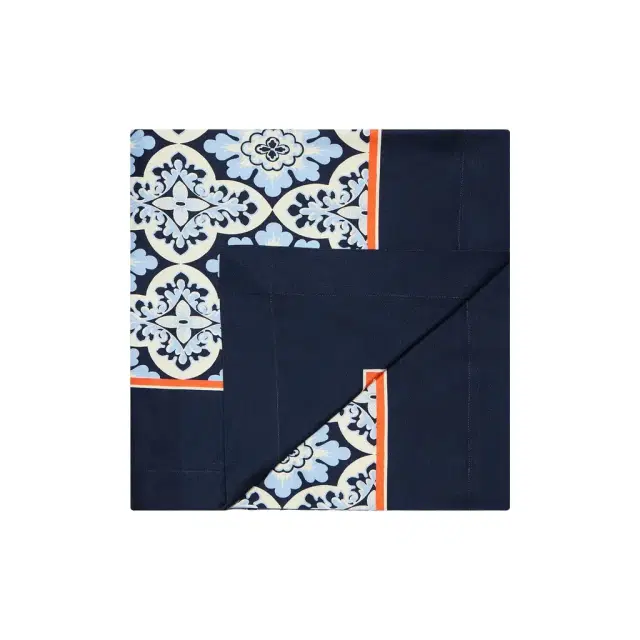 La DoubleJ Large Tablecloth