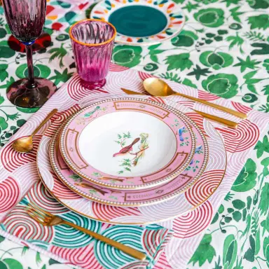 La DoubleJ Medium Tablecloth | Thumbnail 4