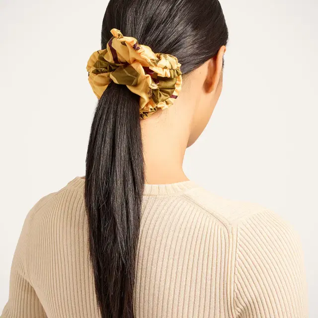 La Double J Scrunchie Set