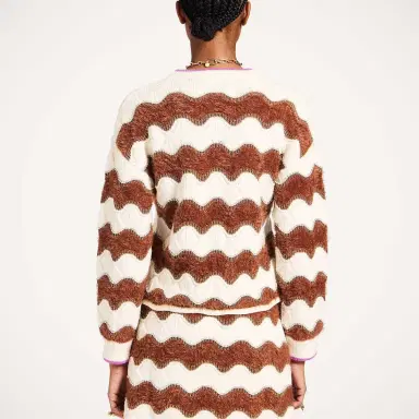 La DoubleJ Hang Ten Sweater | Thumbnail 2