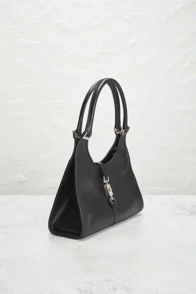 FWRD Renew Gucci Bardot Shoulder Bag | Thumbnail 4 FWRD Renew Gucci Bardot Shoulder Bag | Thumbnail 4