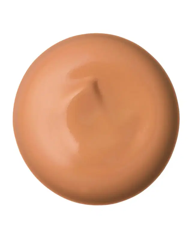 Cle de Peau Beaute Radiant Cream Foundation SPF 25