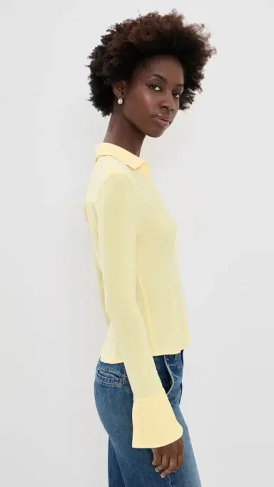 ALICE + OLIVIA Freya Fitted Button Down Shirt Butter | Thumbnail 4