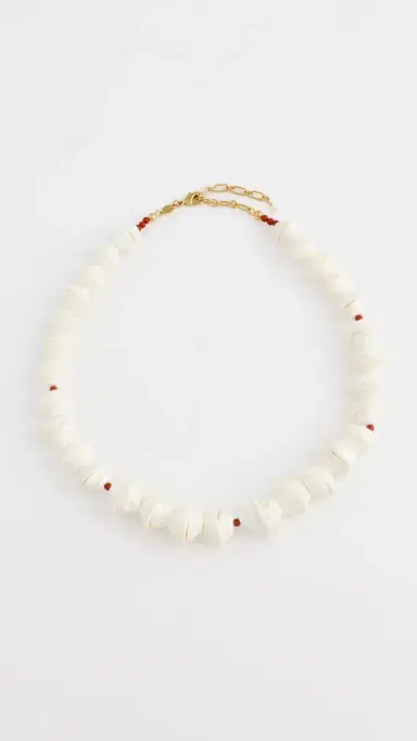 ANNI LU Seashell Smiles Necklace Gold One Size | Thumbnail 2 ANNI LU Seashell Smiles Necklace Gold One Size | Thumbnail 2
